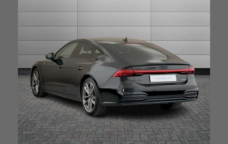 Usado Audi A7 Black Edition 201 HP (147 kW) 2022 Preto Citadino