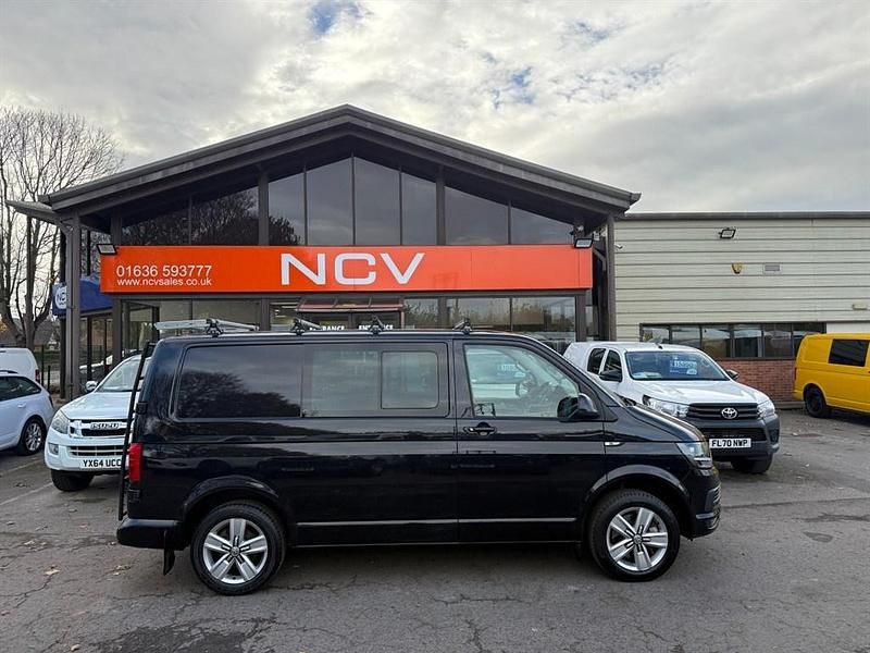 Used VW Transporter Highline 2018 Black Van