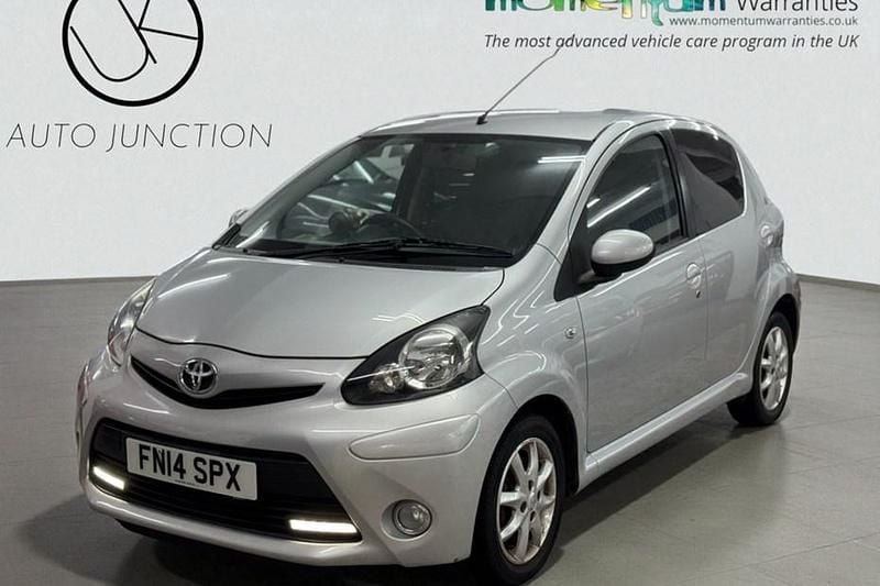 Silver Used 2014 Toyota Aygo Hatchback | £3,999 (Super price) - Image 1/1