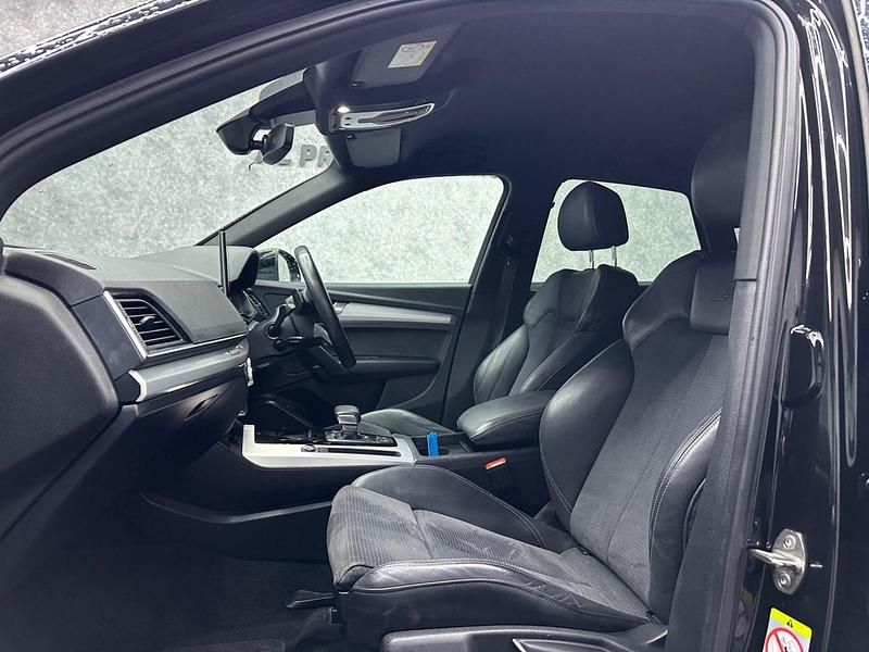 Begagnad Audi Q5 S-Line 2021 Svart SUV