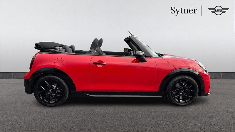 Used Mini Cooper 201 HP (147 kW) 2025 Red Hatchback