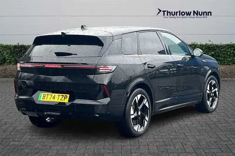 Used Vauxhall Grandland Ultimate 156 kW (213 HP) 2024 Black SUV