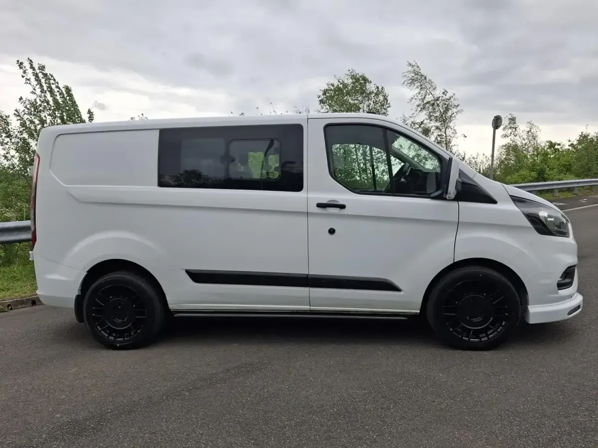 Używany Ford Transit Custom 105 KM (77 kW) 2020 Biały Van