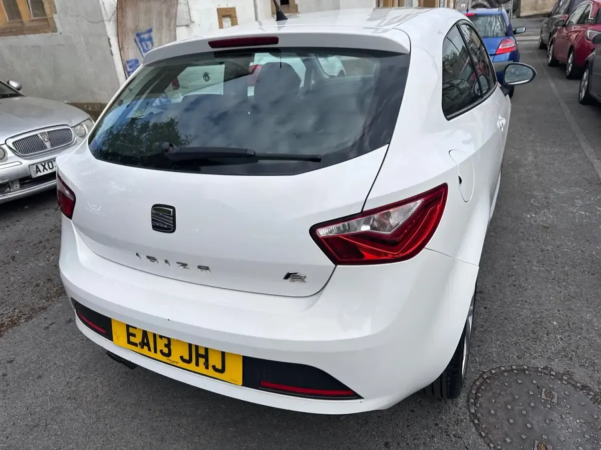 Second-hand Seat Ibiza FR 2013 Alb Hatchback