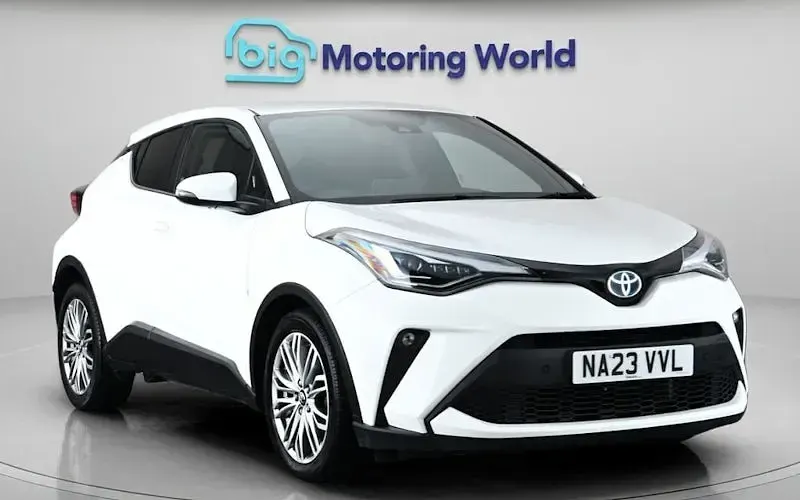 Used Toyota C-HR 122 HP (89 kW) 2023 SUV