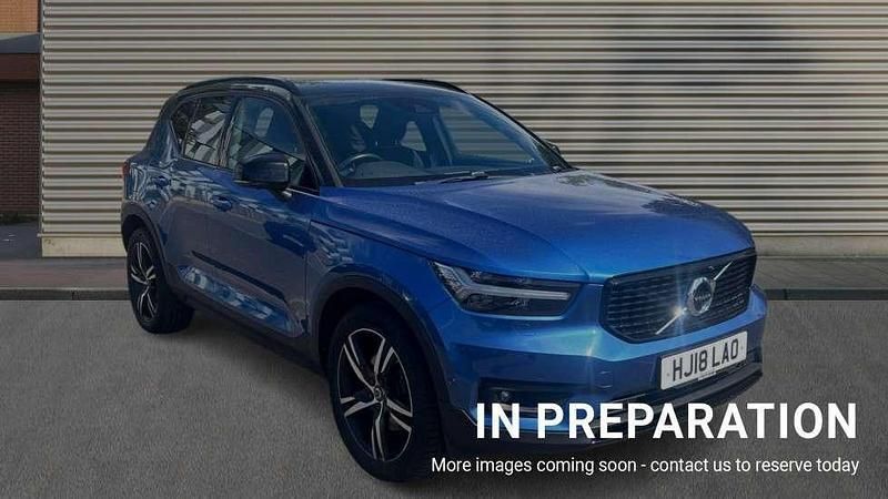 Blue Used 2018 Volvo XC40 SUV | £28,496 - Image 1/4