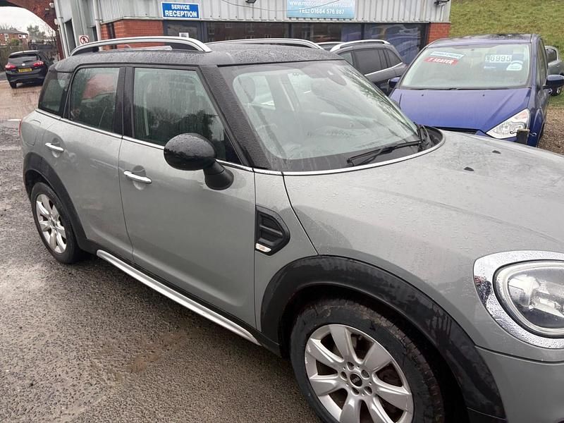 Used Mini Cooper D Countryman 150 HP (110 kW) 2017 Grey SUV