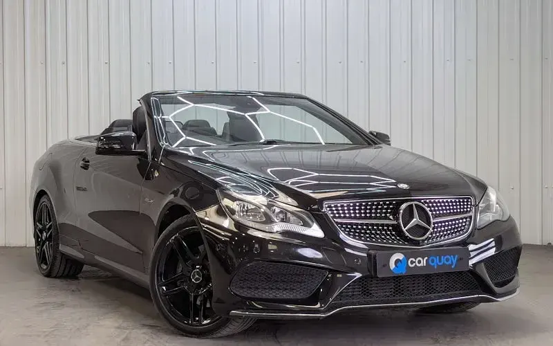 Gebraucht Mercedes E220 AMG 170 PS (125 kW) 2013 Schwarz Cabrio