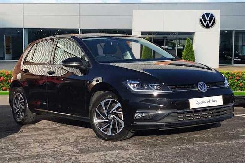 Used 2020 VW Golf VII | £17,799 (Fair price) - Image 1/4
