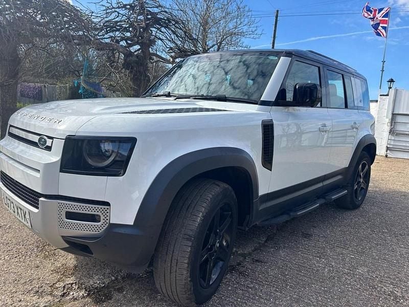 Used Land Rover Defender SE 250 HP (183 kW) 2023 White SUV