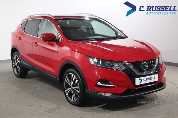 Used Nissan Qashqai N-Connecta 2018 Red SUV