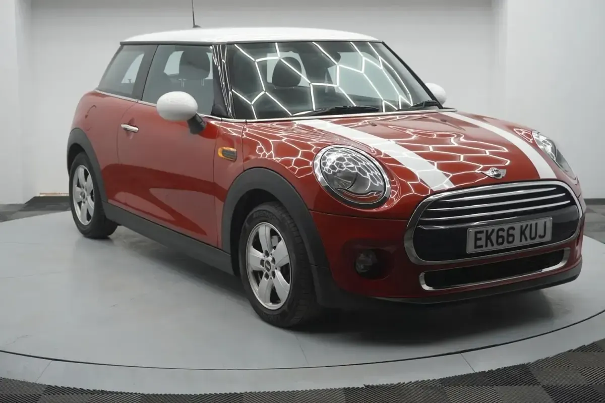 Used Mini Cooper Hatch 2016 Red Hatchback