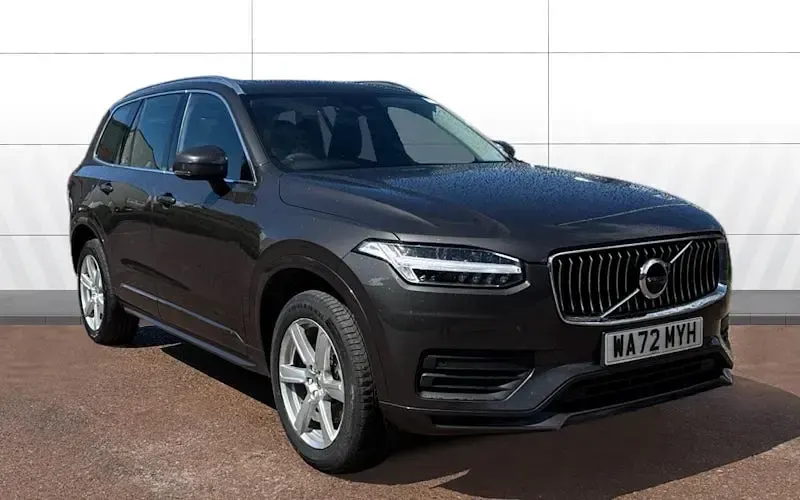 Used Volvo XC90 Core 250 HP (183 kW) 2025 SUV