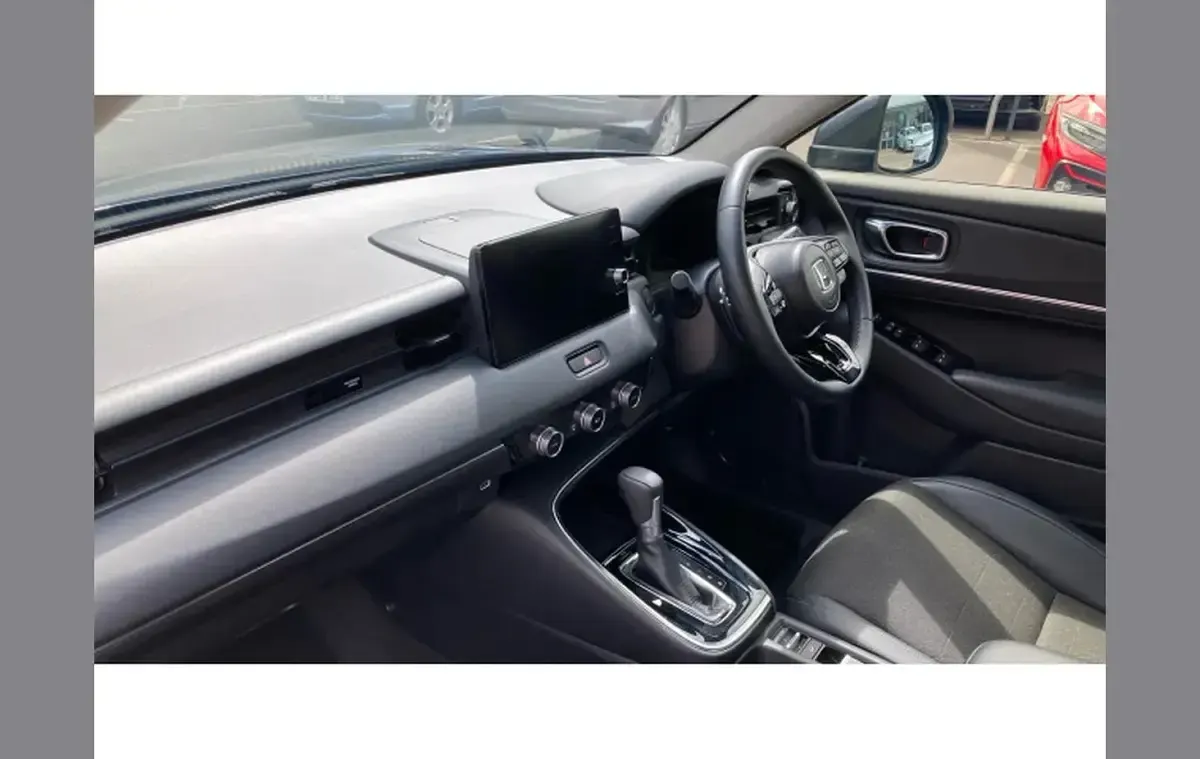Used Honda HR-V Advance 131 HP (96 kW) 2023 Grey SUV