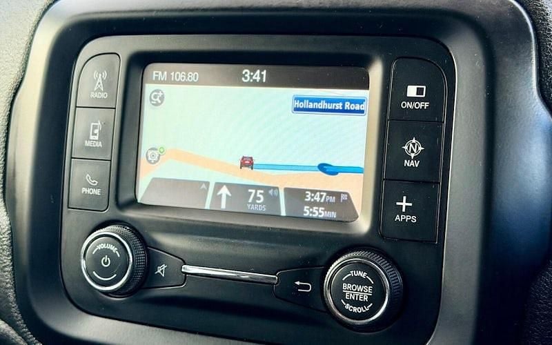 Used Jeep Renegade Longitude 110 HP (80 kW) 2017 Black SUV
