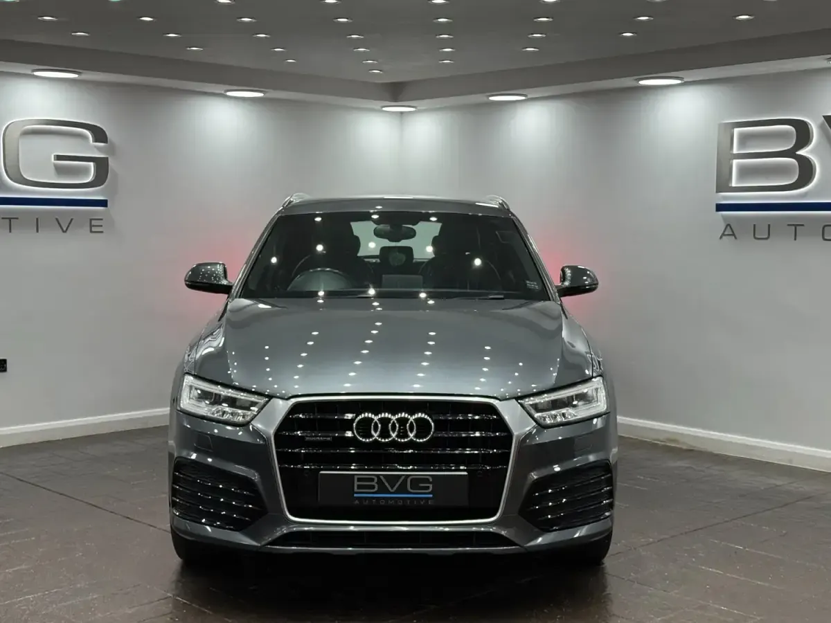 Begagnad Audi Q3 S-Line 184 HK (135 kW) 2015 Grå SUV