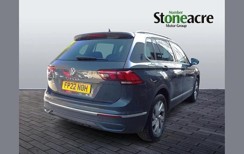 Used VW Tiguan Life 150 HP (110 kW) 2022 Grey SUV