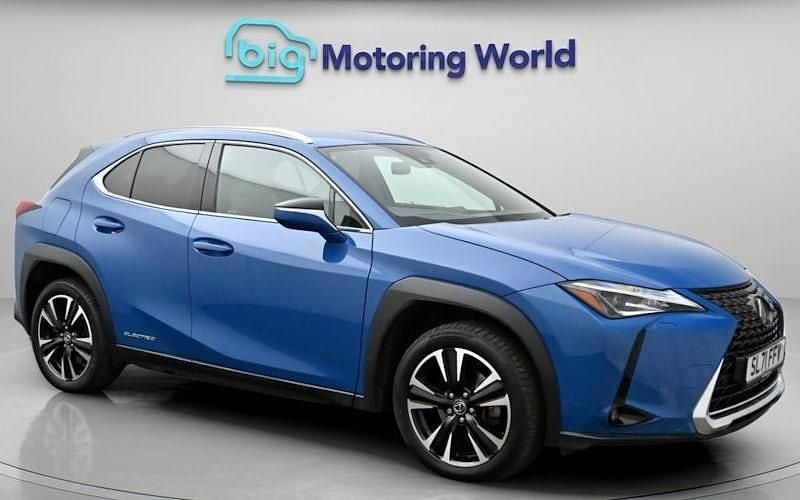 Used Lexus UX 150 kW (204 HP) 2022 SUV