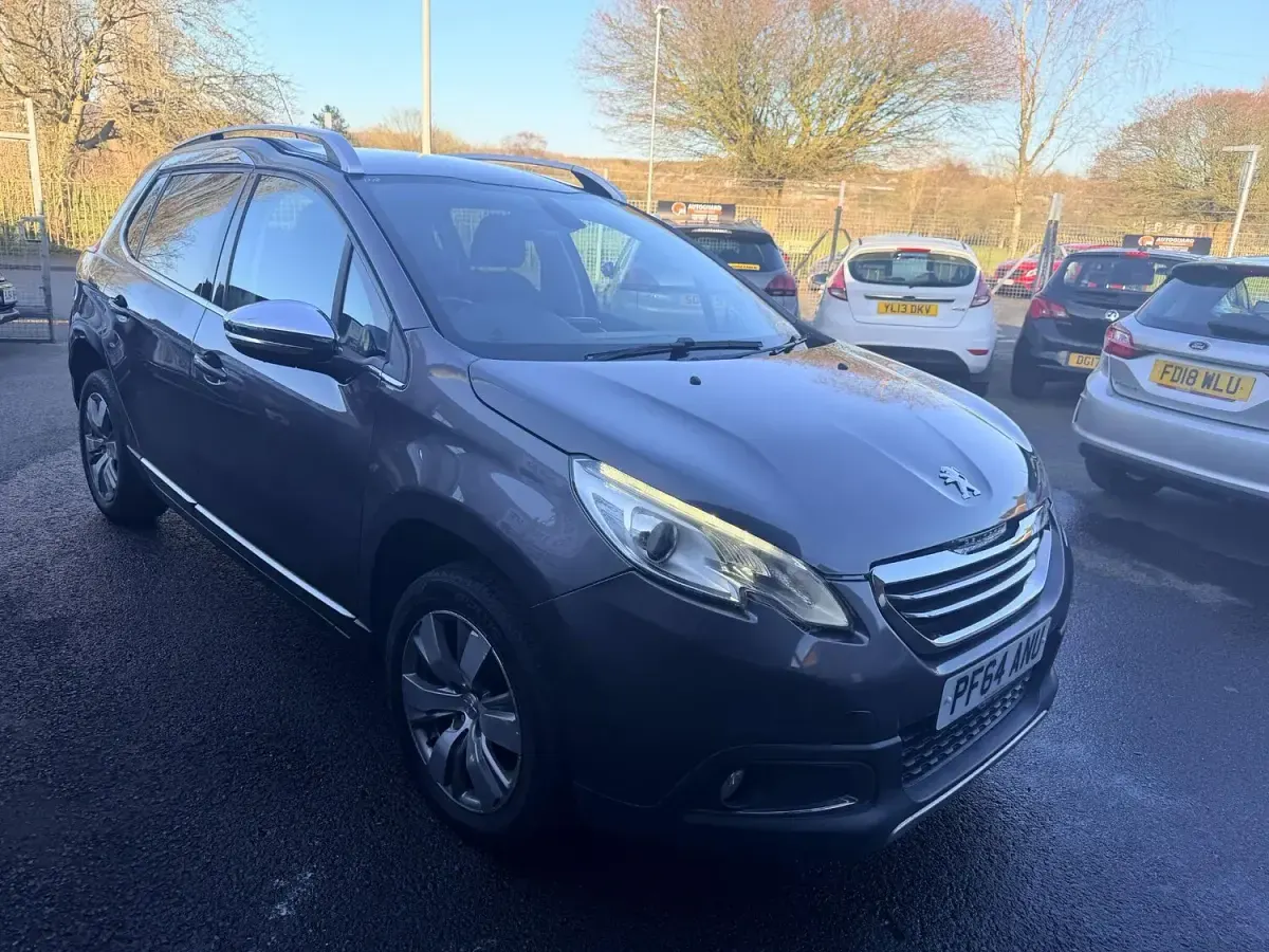 Used Peugeot 2008 Allure 92 HP (67 kW) 2015 Grey SUV