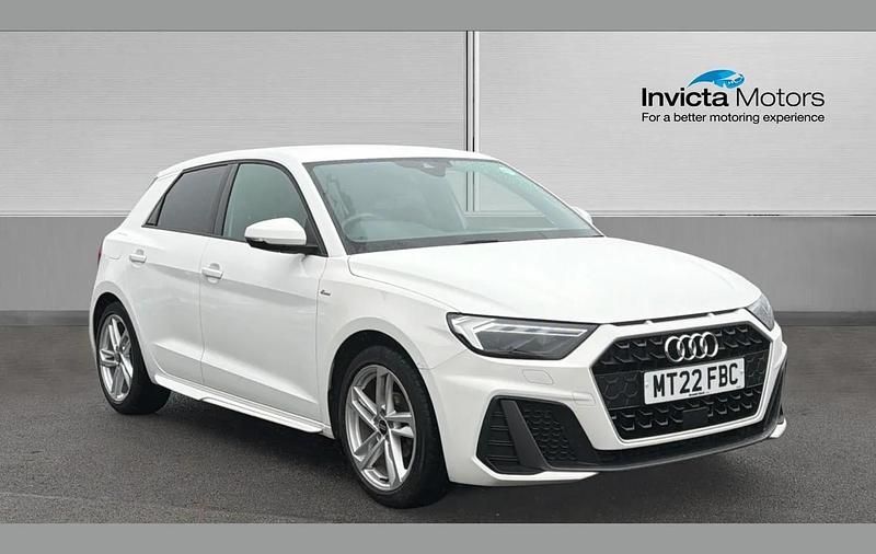 Used Audi A1 S-Line 95 HP (69 kW) 2022 Shell white SUV