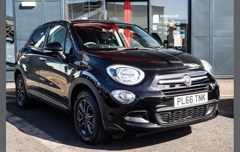 Used Fiat 500X Pop 110 HP (80 kW) 2016 Black SUV