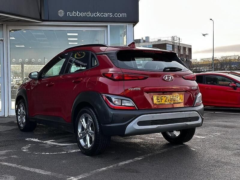 Used Hyundai Kona SE 120 HP (88 kW) 2021 Red SUV