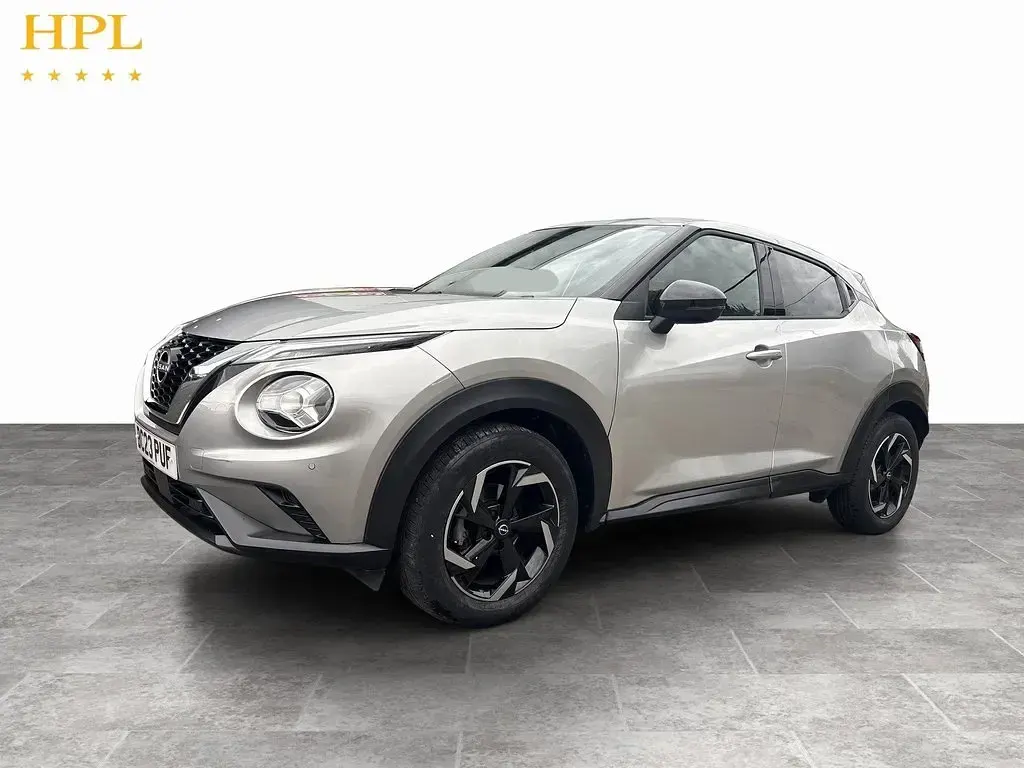 Used Nissan Juke N-Connecta 114 HP (83 kW) 2023 Silver SUV