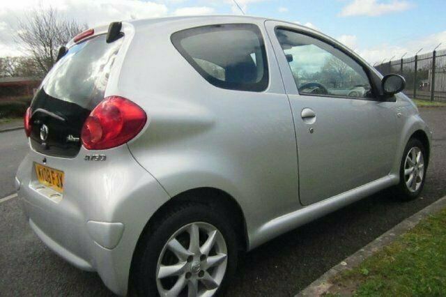 Used Toyota Aygo 67 HP (49 kW) 2008 Hatchback