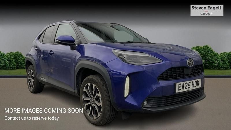 Used Toyota Yaris Hybrid Design 116 HP (85 kW) 2025 Blue Hatchback