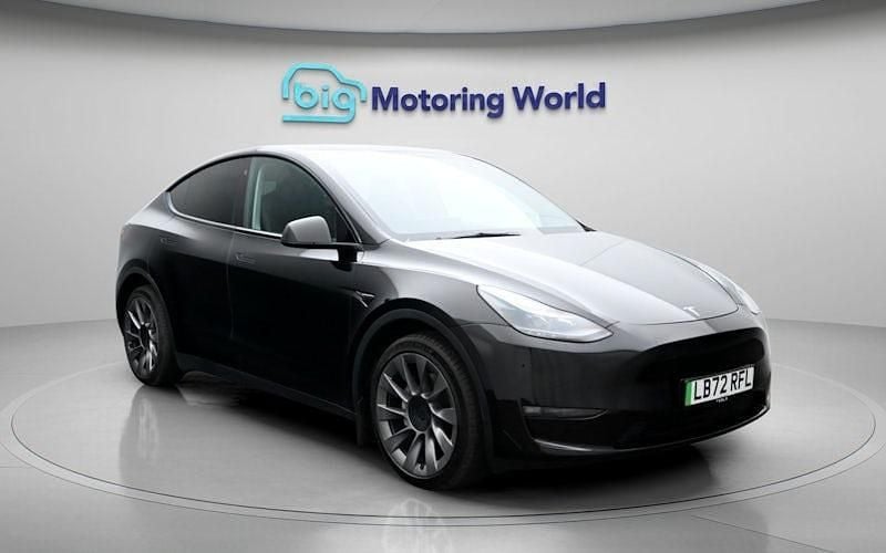 Used Tesla Model Y Long Range AWD 286 kW (389 HP) 2025 SUV