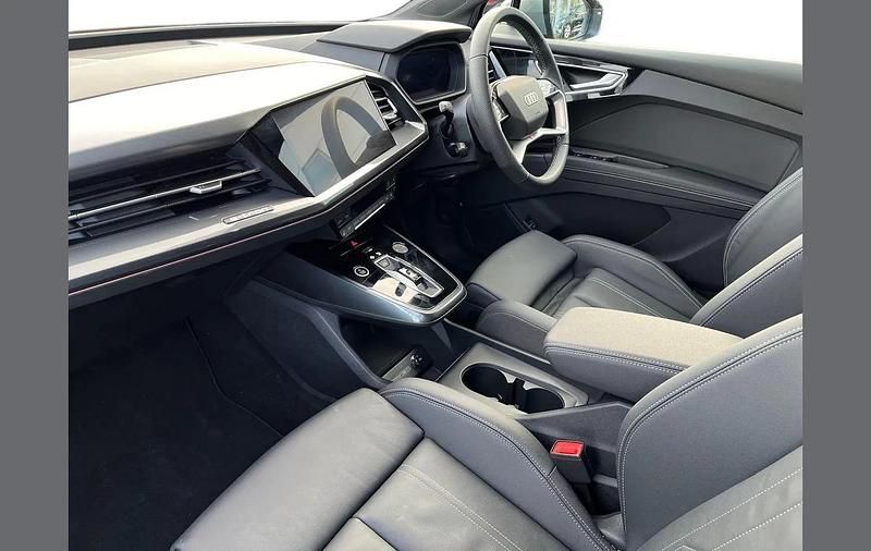 Used Audi Q4 e-tron S-Line 206 kW (281 HP) 2025 Silver SUV