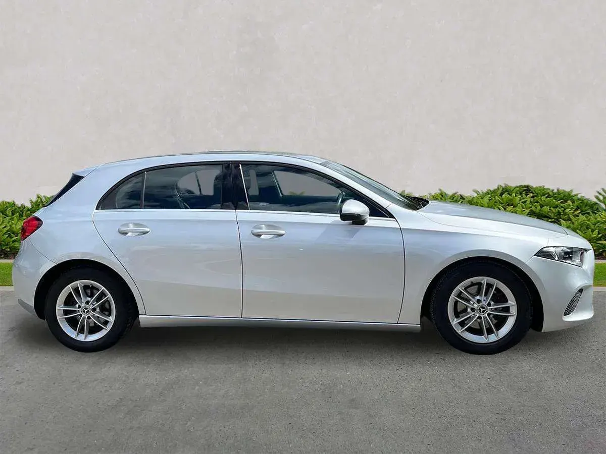 Used Mercedes A180 SE 2019 Silver Hatchback