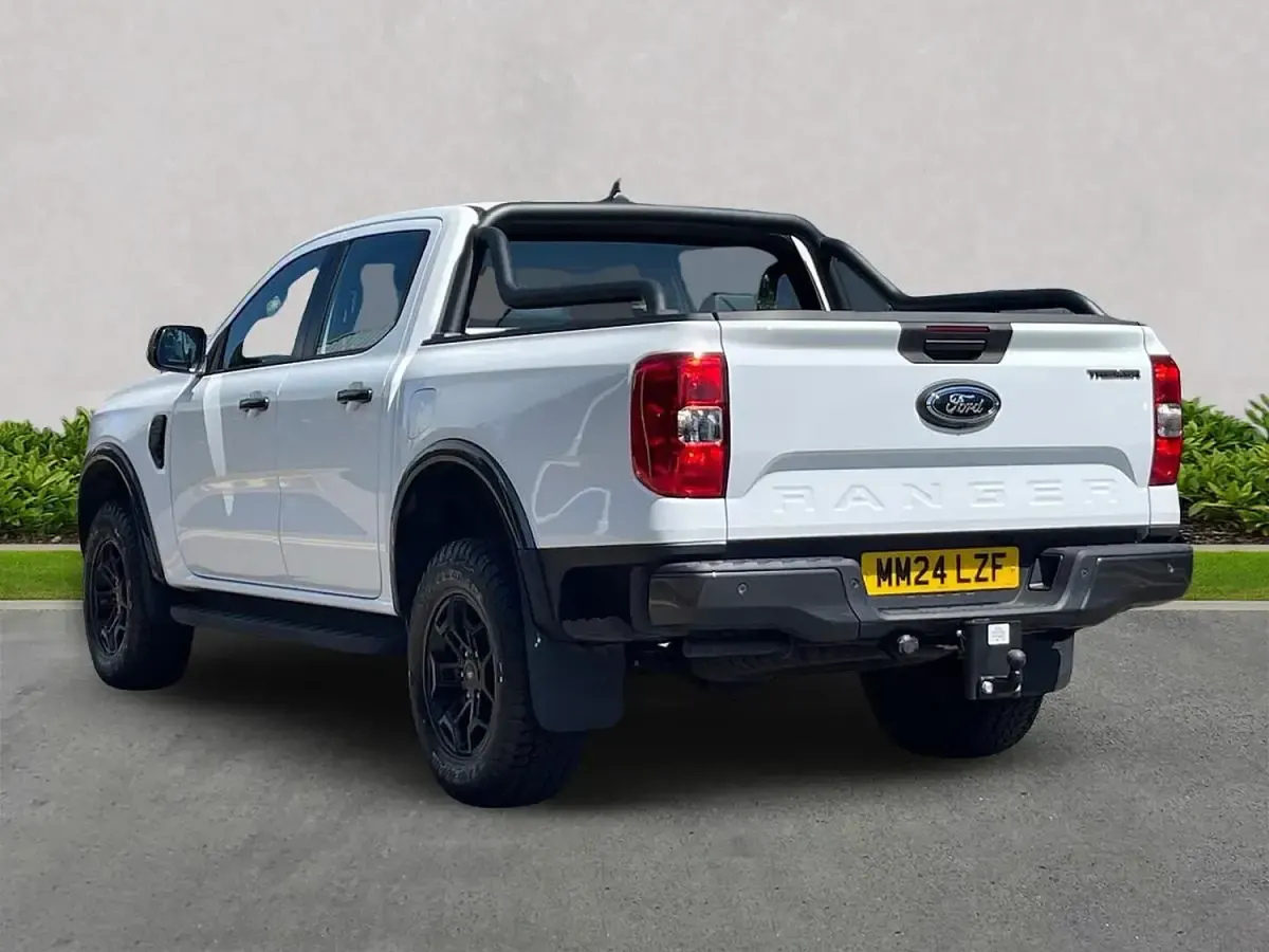 Used Ford Ranger Tremor 205 HP (150 kW) 2024 White Pickup