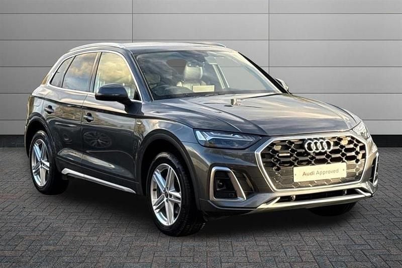 Grey Used 2022 Audi Q5 S-Line SUV | £30,350 (Fair price) - Image 1/3