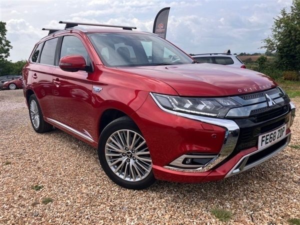 Red Used 2018 Mitsubishi Outlander SUV | £15,750 (Expensive) - Image 1/1