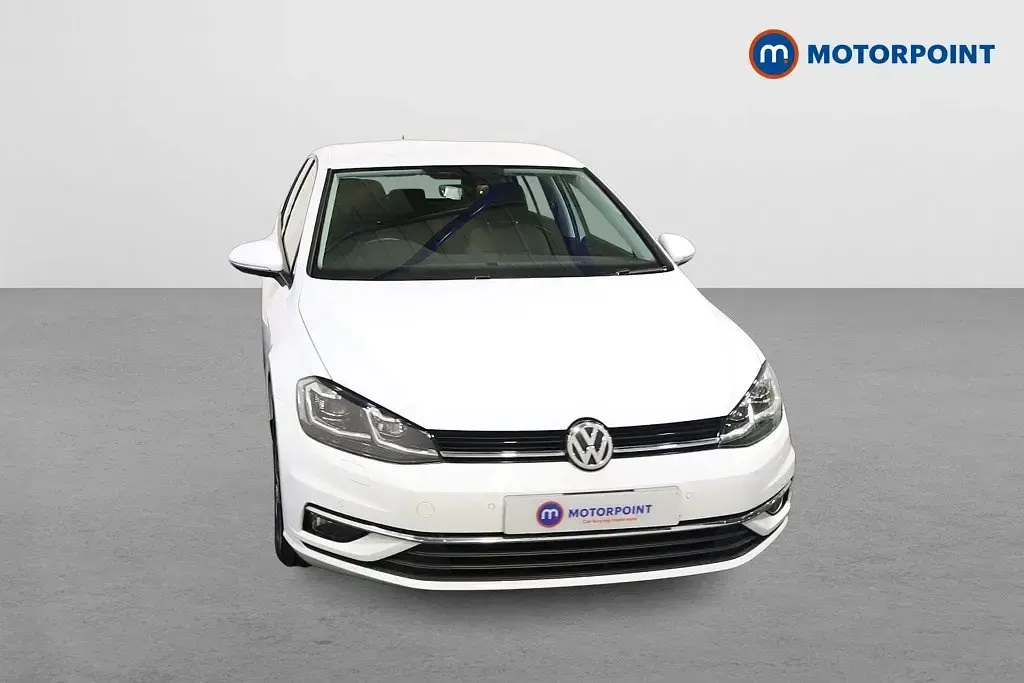 Begagnad VW Golf VII Edition 150 HK (110 kW) 2020 Vit Halvkombi