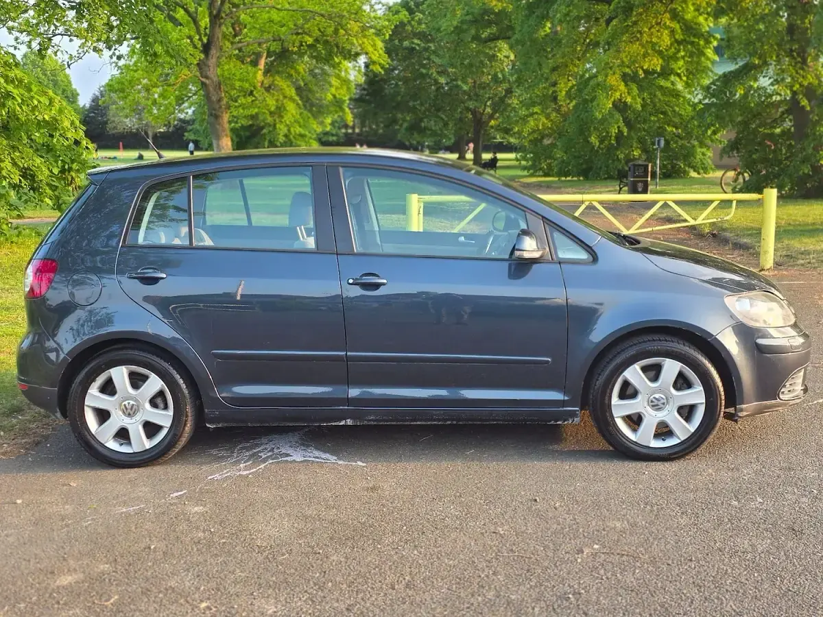 Used VW Golf V SE 2007 Blue Hatchback
