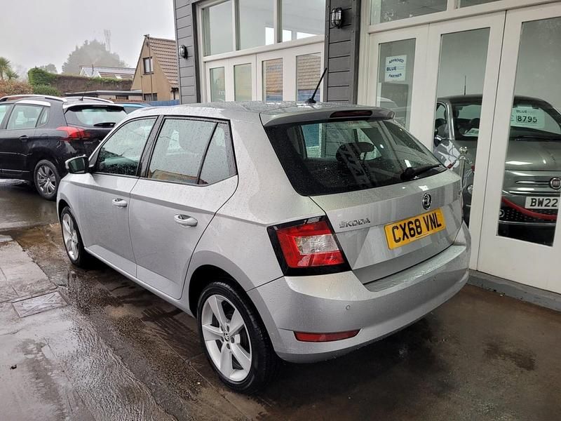 Used Skoda Fabia SE L 75 HP (55 kW) 2018 Silver Hatchback