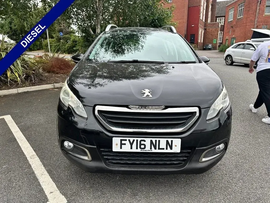 Used Peugeot 2008 Active 75 HP (55 kW) 2016 Black SUV
