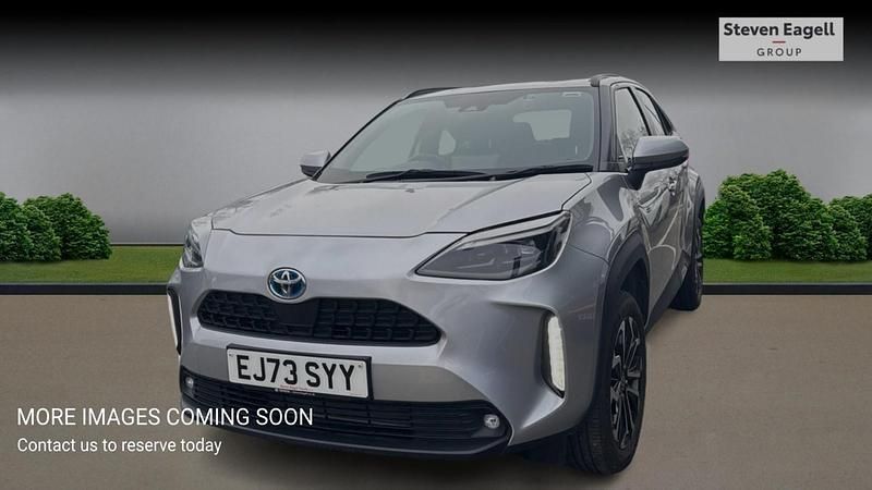 Used Toyota Yaris Hybrid Design 2023 Silver Hatchback