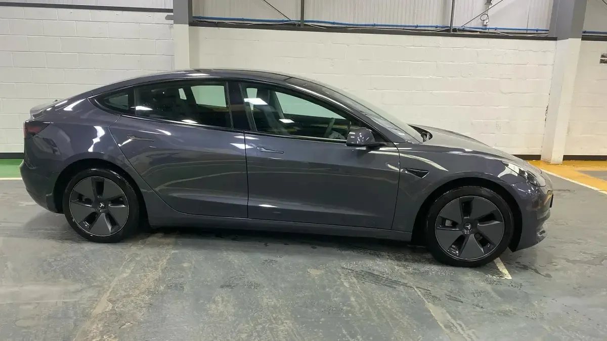 Used Tesla Model 3 Long Range AWD 258 kW (351 HP) 2022 Grey Sedan