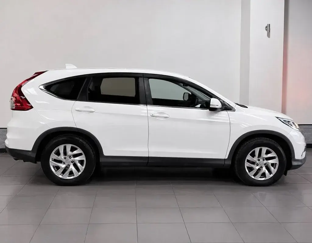 Used Honda CR-V SE 120 HP (88 kW) 2015 White SUV