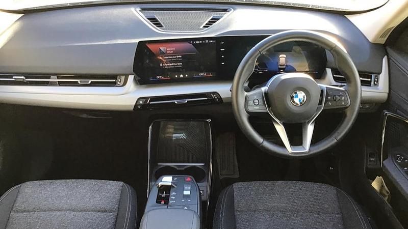 Usado BMW X1 Sport Line 168 HP (123 kW) 2025 Branco SUV