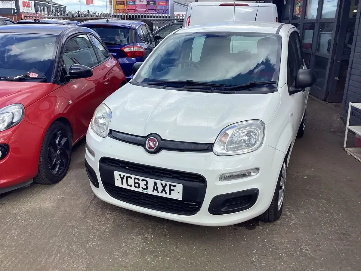 Used Fiat Panda Pop 69 HP (50 kW) 2013 White Hatchback