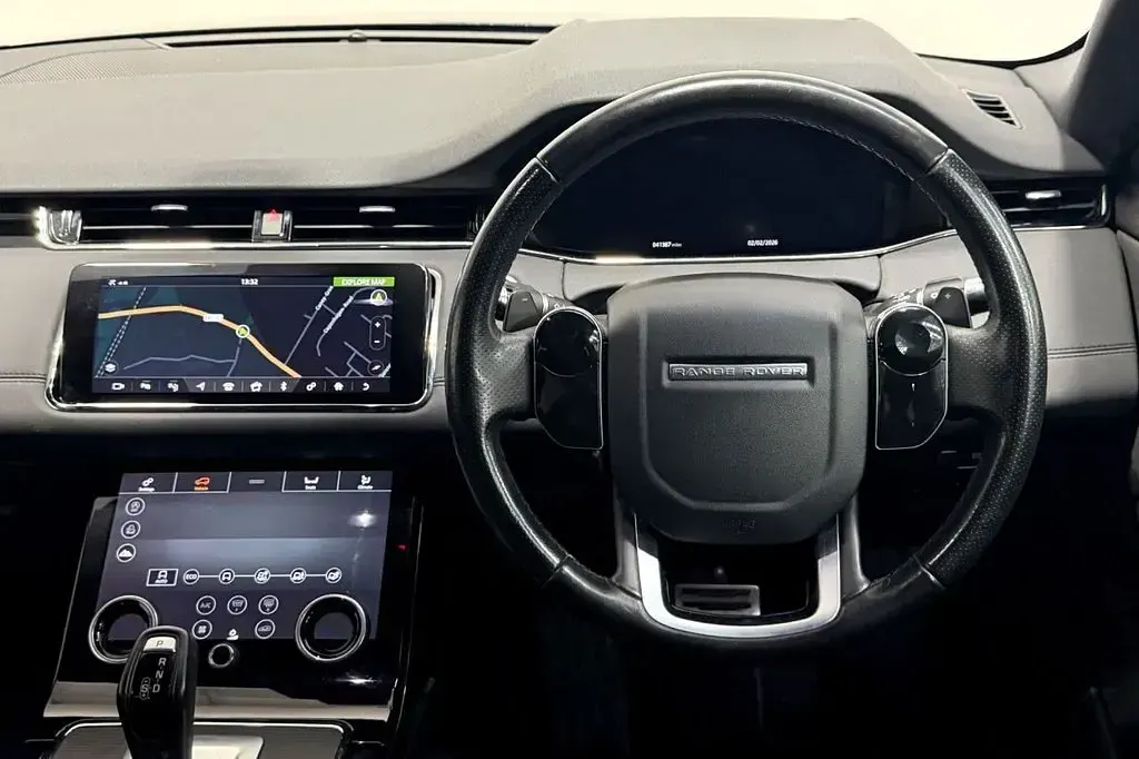 Used Land Rover Range Rover evoque SE Dynamic 180 HP (132 kW) 2021 Grey SUV