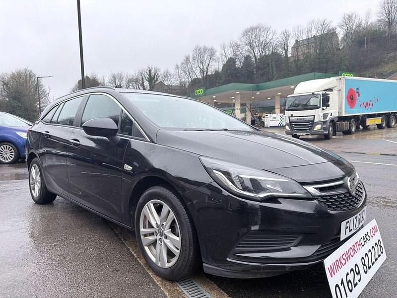 Used Vauxhall Astra Design Edition 2017 Black Estate