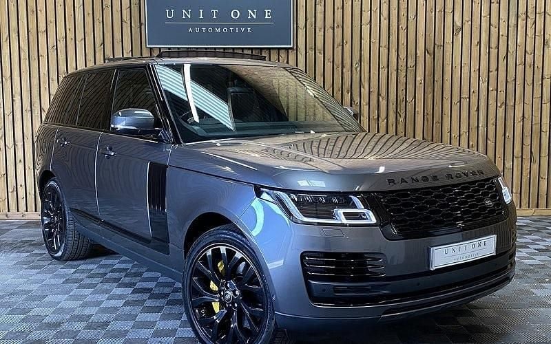 Used 2020 Land Rover Range Rover Autobiography SUV | £38,900 (Good price) - Image 1/3