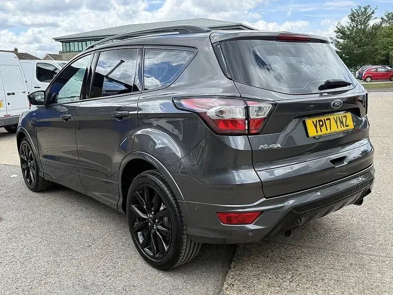 Used Ford Kuga ST-Line X 180 HP (132 kW) 2017 Grey SUV