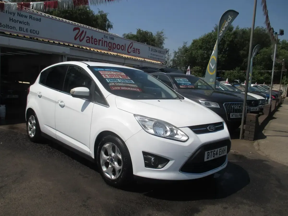 Used Ford C-MAX Zetec 98 HP (72 kW) 2015 White MPV