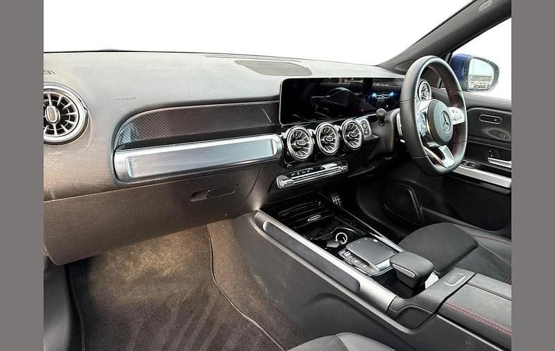 Used Mercedes GLB200 Executive 161 HP (118 kW) 2023 Blue SUV